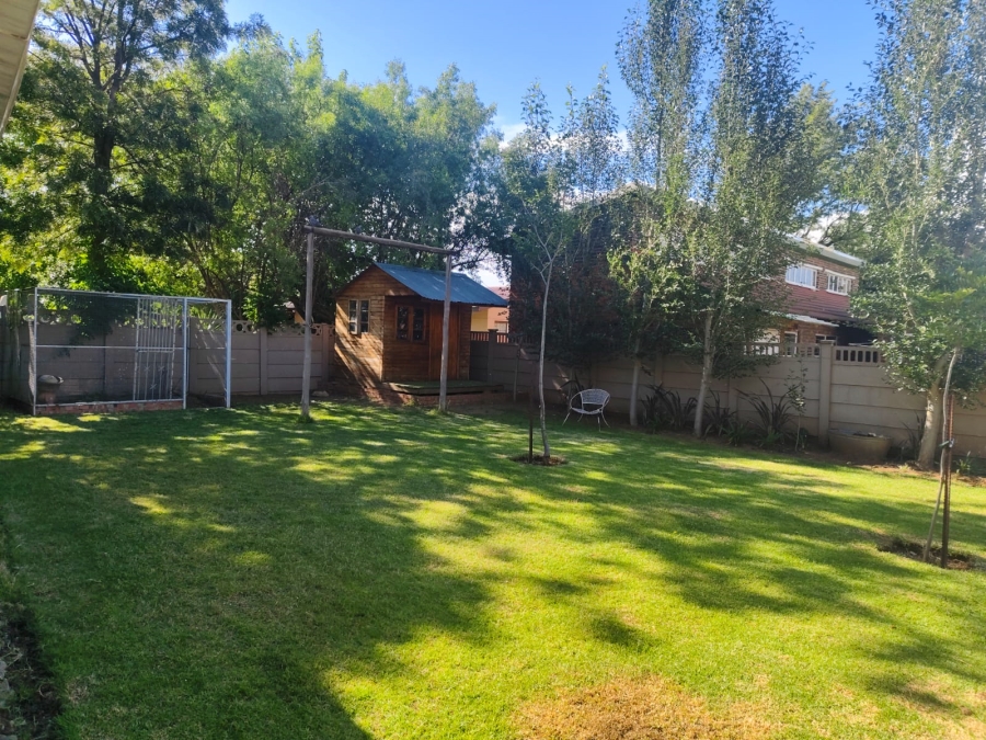 4 Bedroom Property for Sale in Fichardt Park Free State